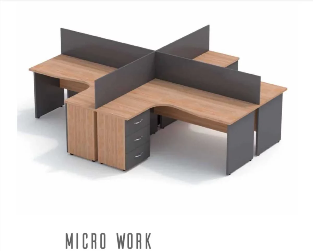 طاولة الموظفين موديل Micro - Image 1